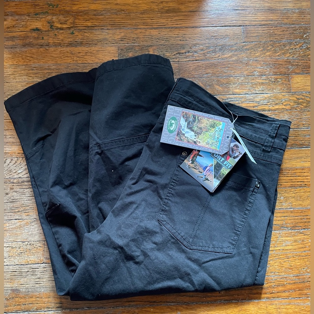 Stillwater Supply Co Capris, Black